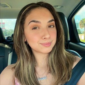 Meet your Posher, Brandi